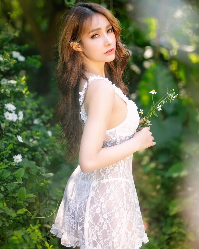 Zeiuss | Nguyễn Thị Phi Yến (Jenny Yen)